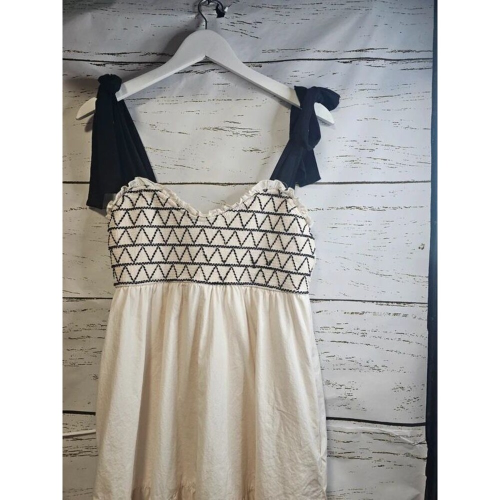 Trixxi Cream Black Embroidered Smocked Tiered Maxi Dress L